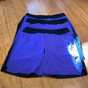 On men’s Lightweight Shorts XL EUC